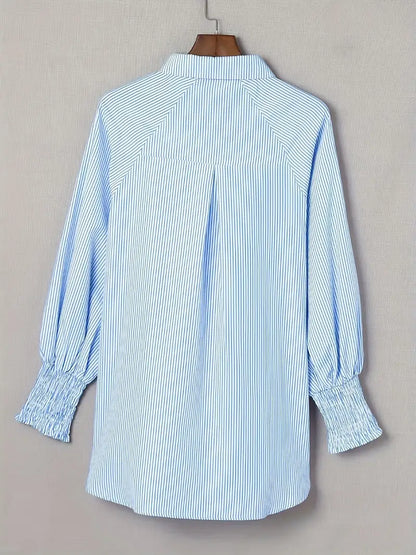Chemisier à rayures avec manches bouffantes